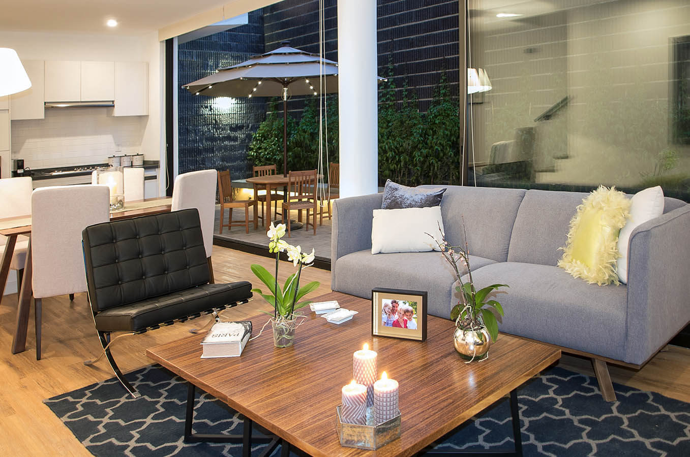 CASA TIPO A, Diseño y categoría en una planta amplia y luminosa, con patio al aire libre.